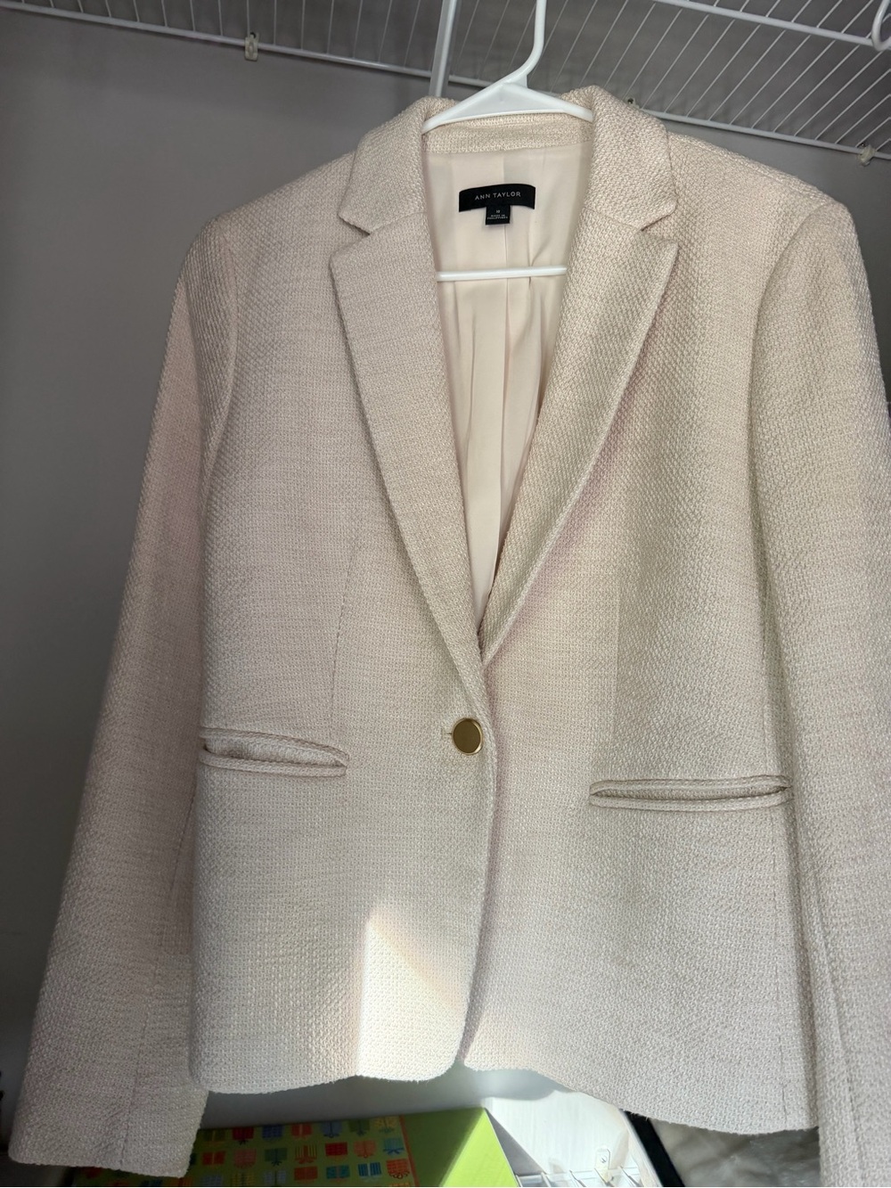 Ann Taylor Light Cream Textured Single-Button Blazer